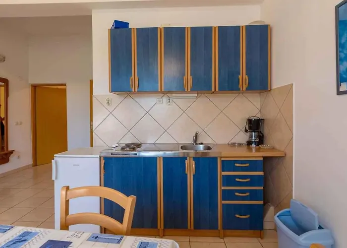 One-bedroom 22